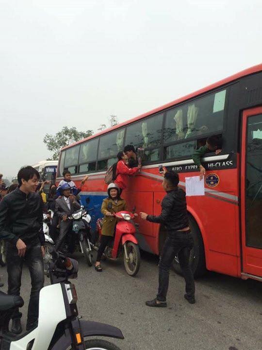 Nghe ngao khoanh khac lua doi quyen luyen ngay nhap ngu-Hinh-2